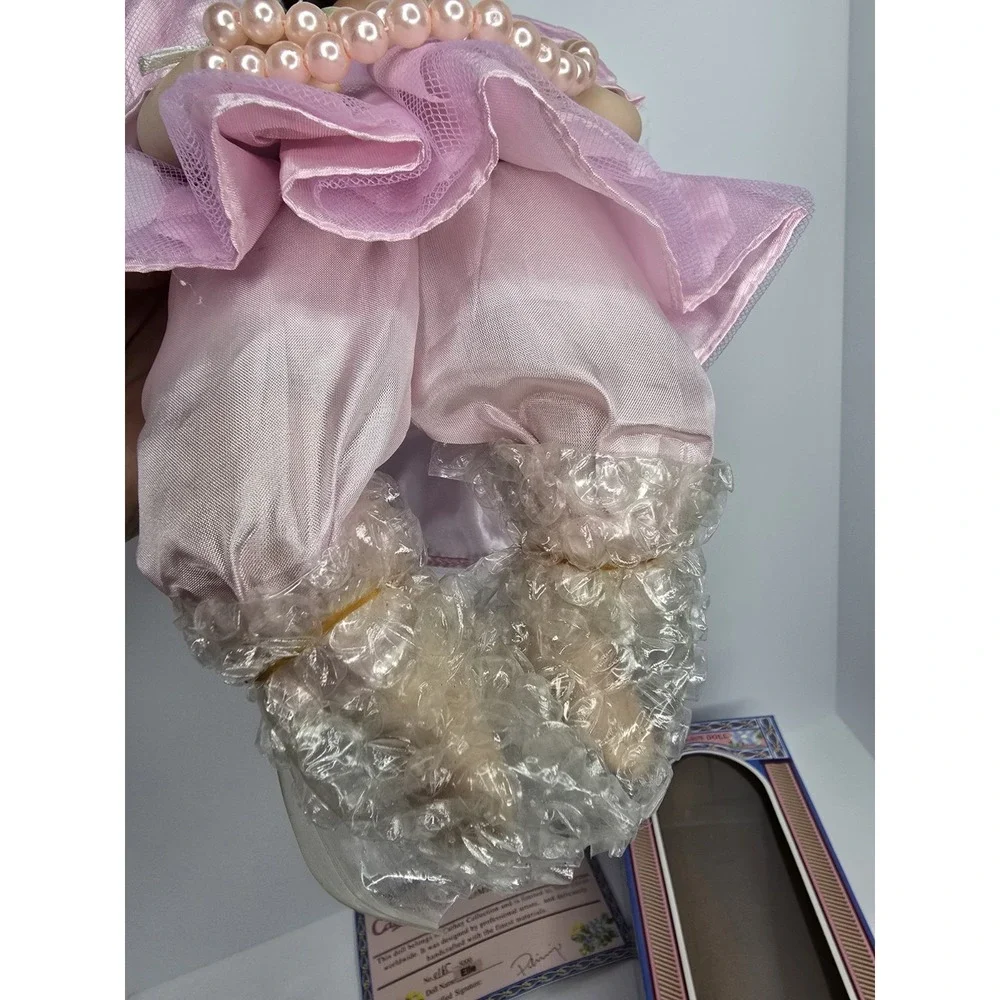 Cathay‎ Collection Porcelain Doll 